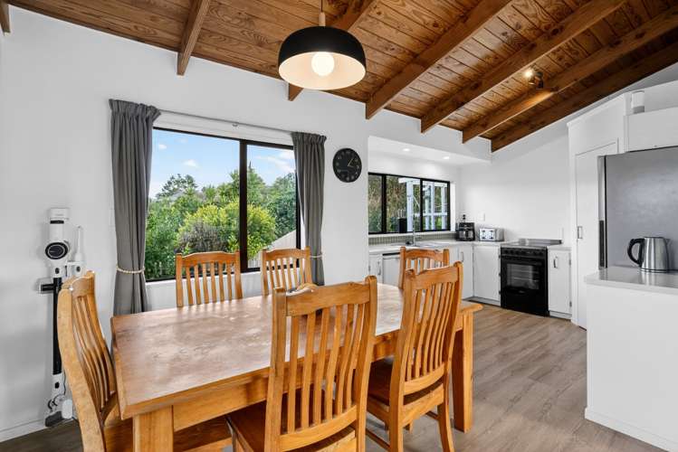 45 Rautawhiri Road Helensville_11