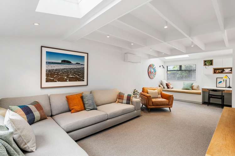 2/220 Point Chevalier Road Point Chevalier_9