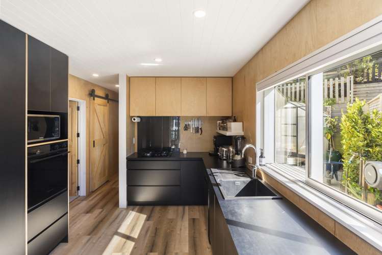 30A Brittan Terrace Lyttelton_7