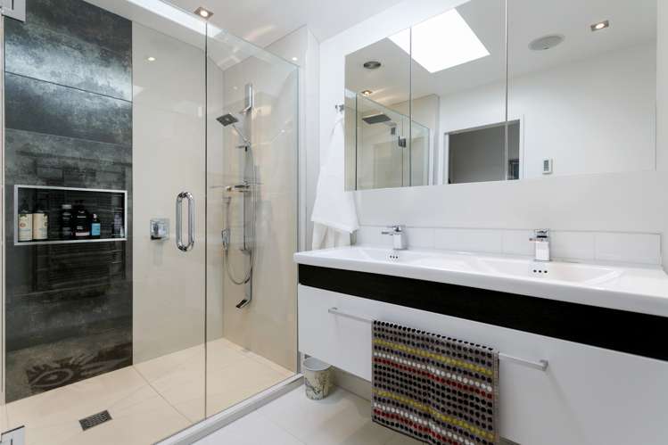 87 Victory Drive Wharewaka_11