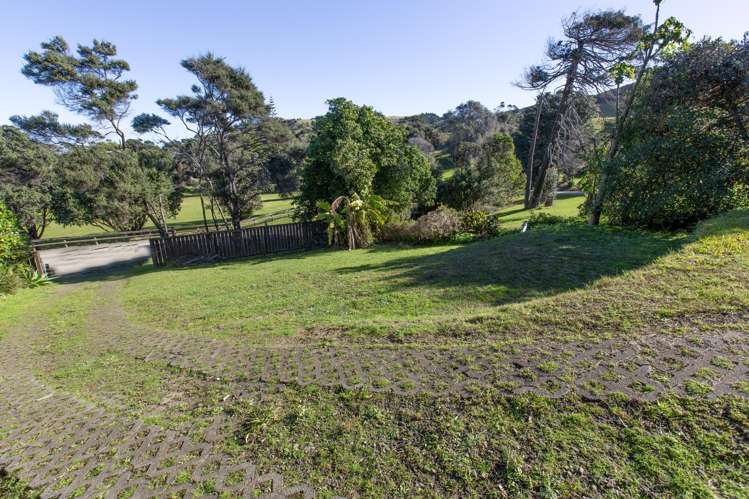 6569 Pouto Road Pouto_22