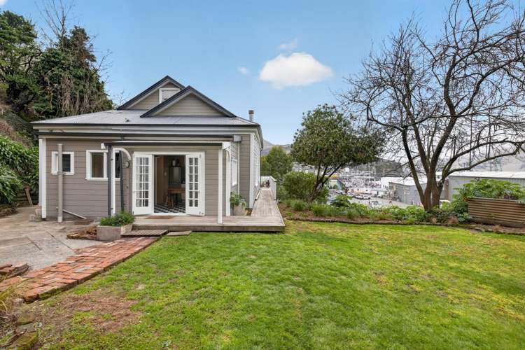 32 Godley Quay Lyttelton_22