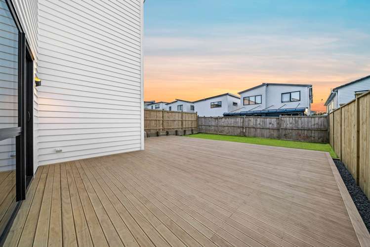 21 Obelus Road Flat Bush_34