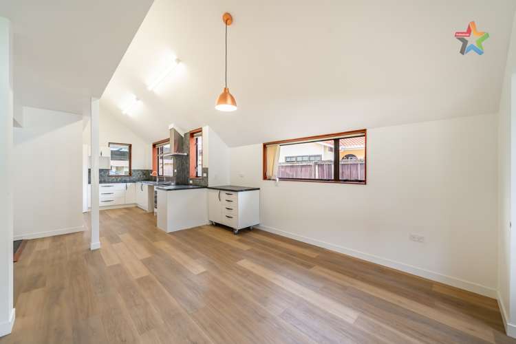 34 Waddington Drive Naenae_9