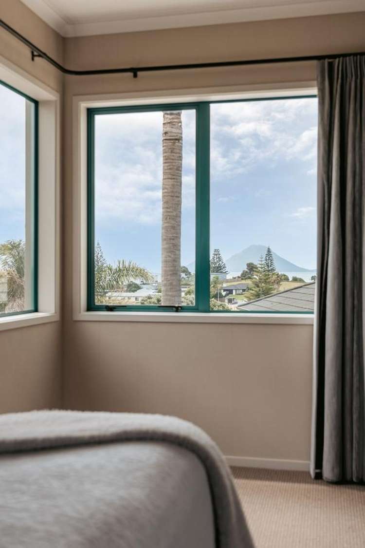 7 Island View Heights Coastlands_17