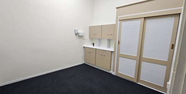 10 The Town Centre Turangi_1