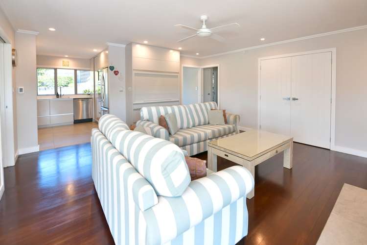 6 Commodore Court Gulf Harbour_8