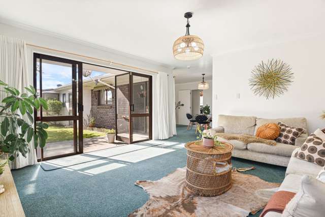 42a Holland Street Glenholme_1