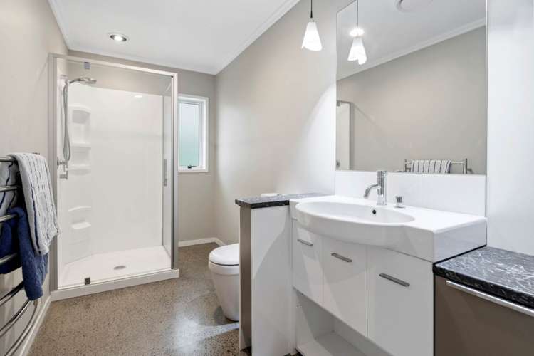 105 Whangaparaoa Road Red Beach_30