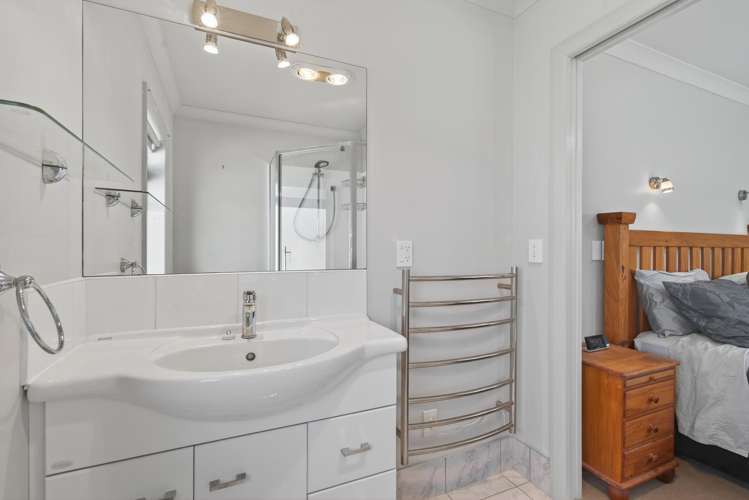 1 Bellbird Rise Pyes Pa_14