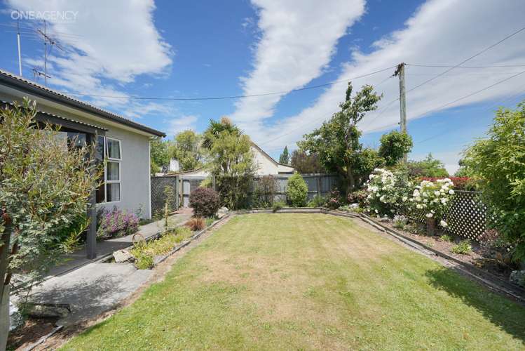 12 Railway Street Sefton_11