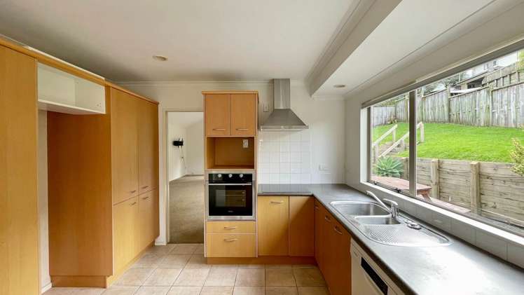 8 Devana Court Torbay_1