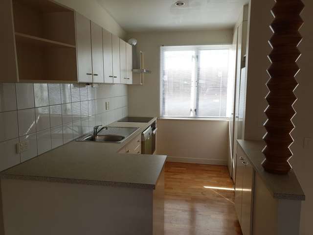 7/27 Birdwood Crescent Parnell_3