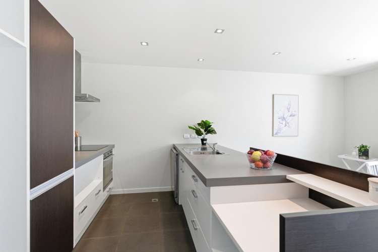 2/120 Rintoul Street Newtown_5