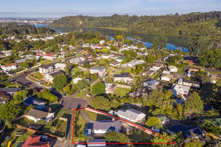 11 Packham Place Beach Haven_19