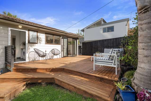 1/105 Sunset Road Totara Vale_1