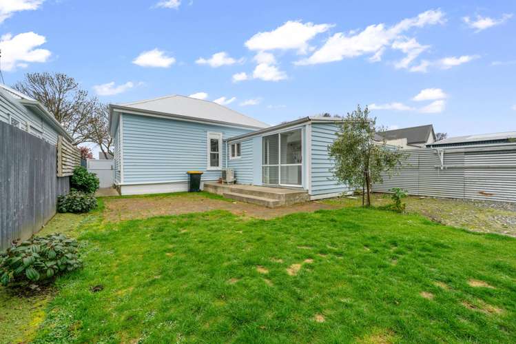 176 Macmaster Street Richmond_30