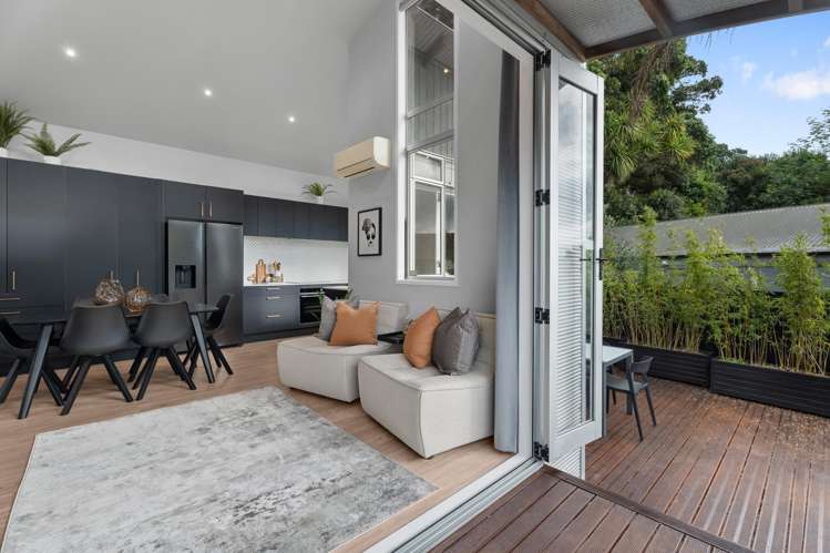 21 Dally Terrace Three Kings_1