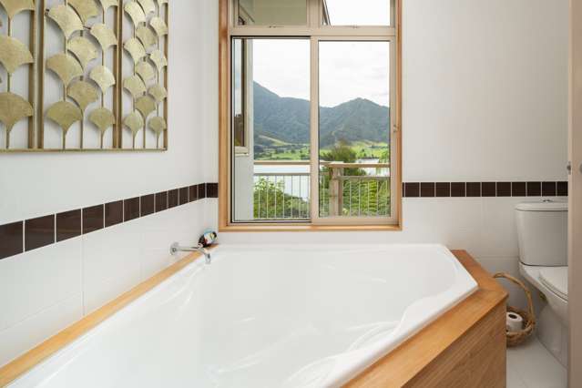 19 Saint Omer Road Kenepuru Sound_3