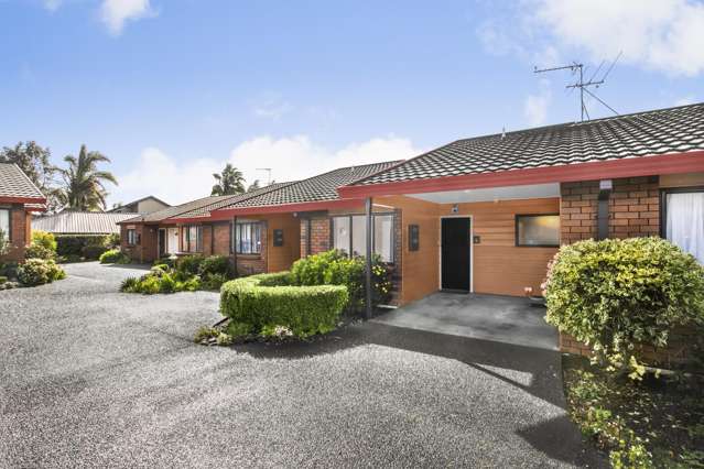 3/151 Kitchener Road Pukekohe_1