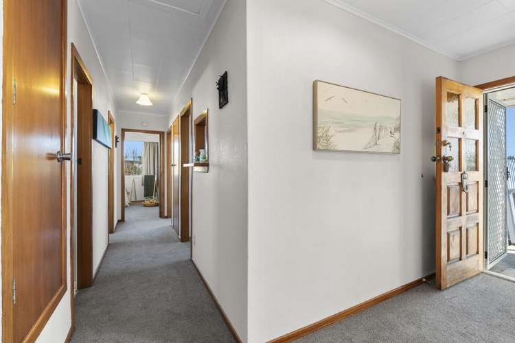 15 Clifton Drive Waitara_12