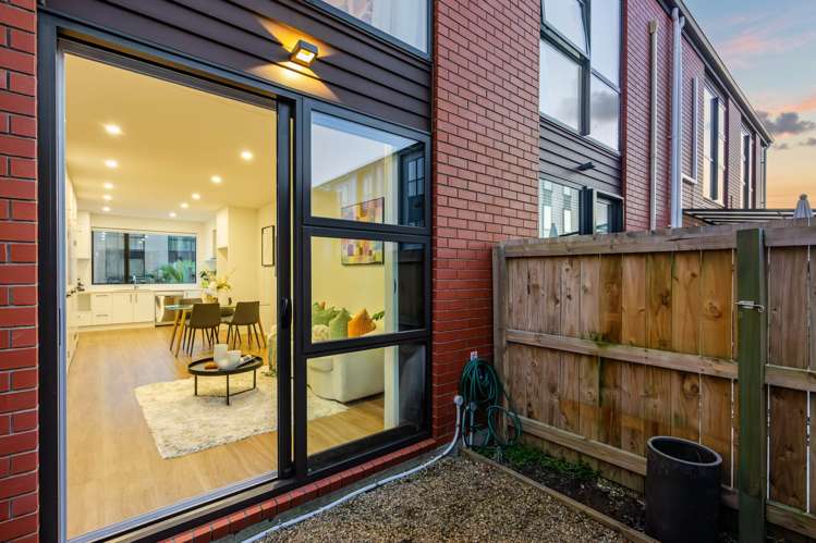 9 Landing Path Drive Hobsonville_9