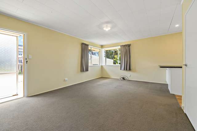 2/89 Coronation Road Mangere Bridge_4