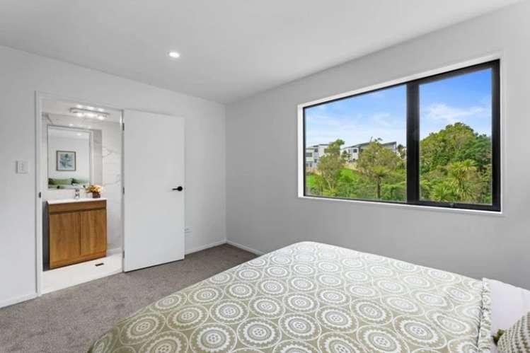 53B Crestview Rise Papakura_6