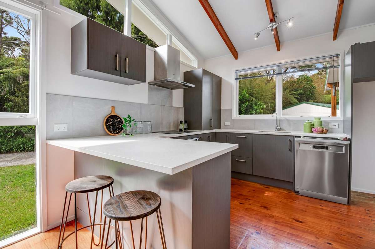 1/24 Albany Highway_3