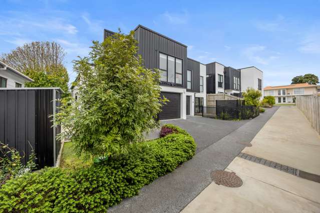 22D Borrowdace Avenue Botany Downs_3