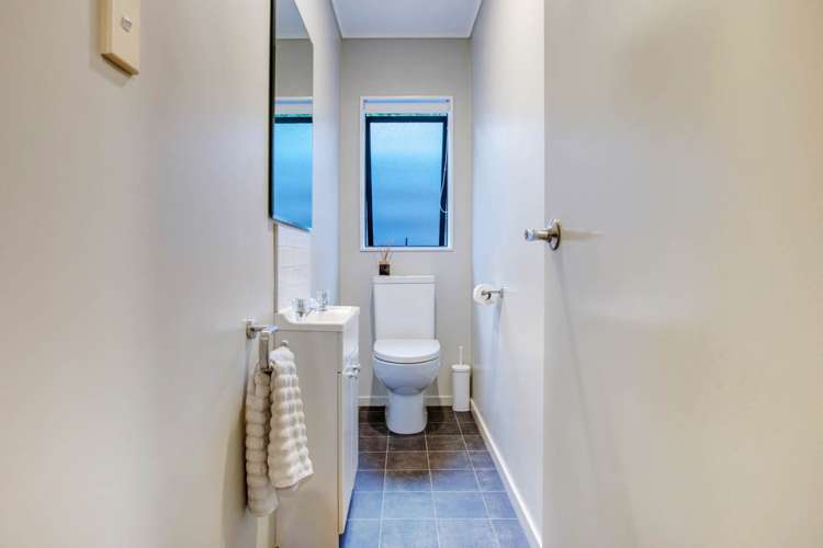 2/15 Killarney Avenue Torbay_11