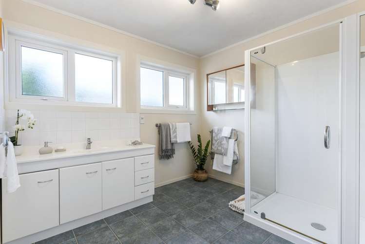 5 Ravenwood Drive Forrest Hill_15