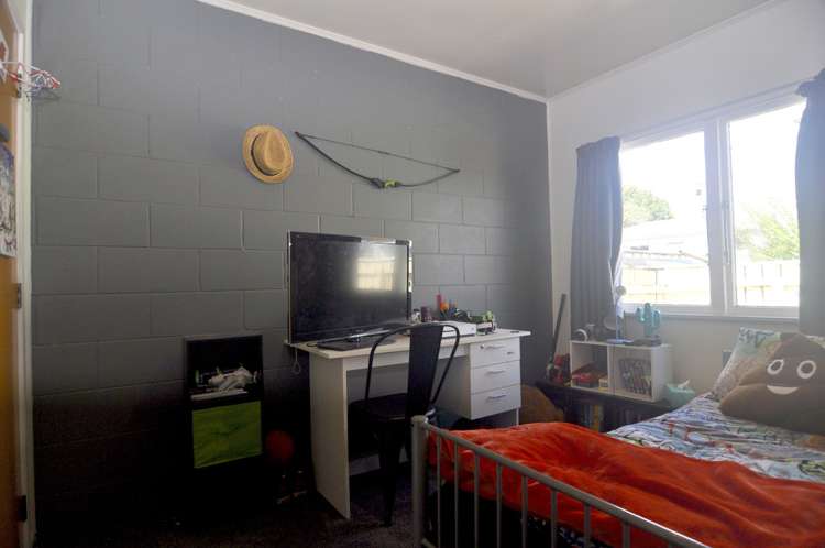 3/11 Cornwall Place Stoke_13