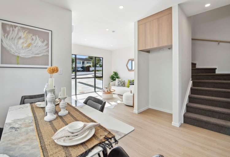 67 Highland Park Drive Botany Downs_6