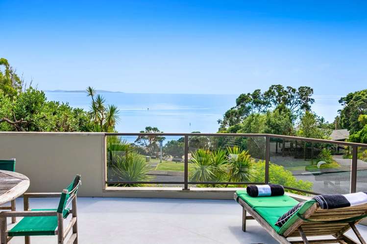 10 Chelverton Terrace Red Beach_1