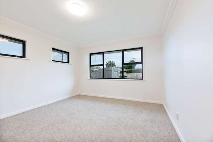 34 Savoy Road Glen Eden_12