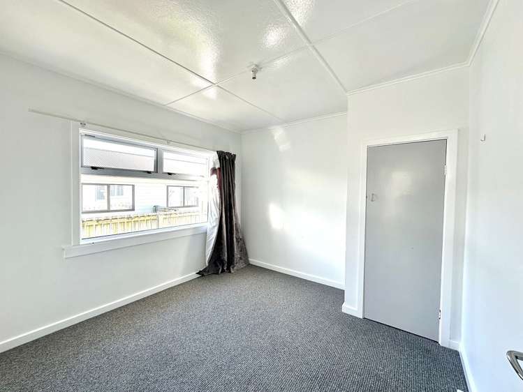 90 Centennial Avenue Waitara_8