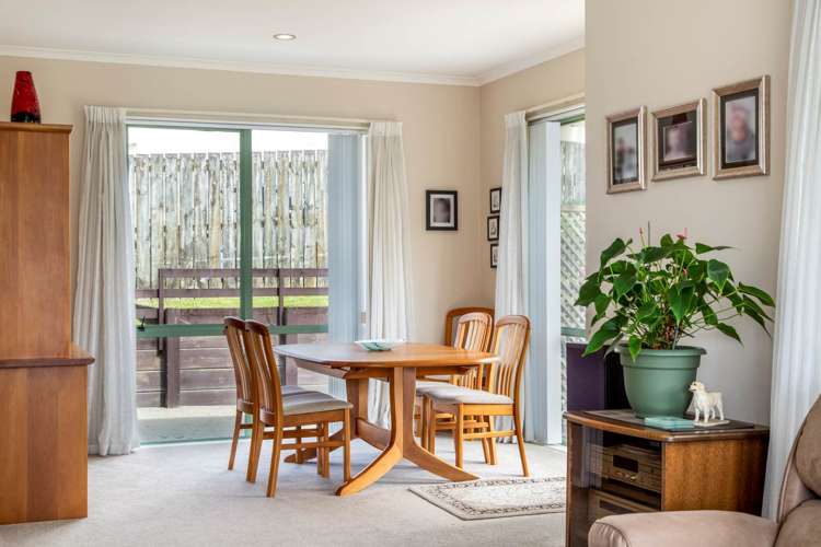 15 Te Hoe Grove Pinehill_6