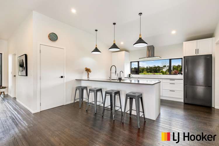 290 Hunter Road Patumahoe_5