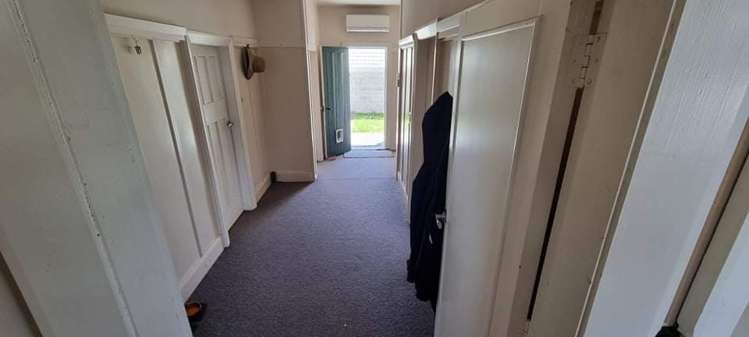 73 Frankleigh Street Somerfield_5