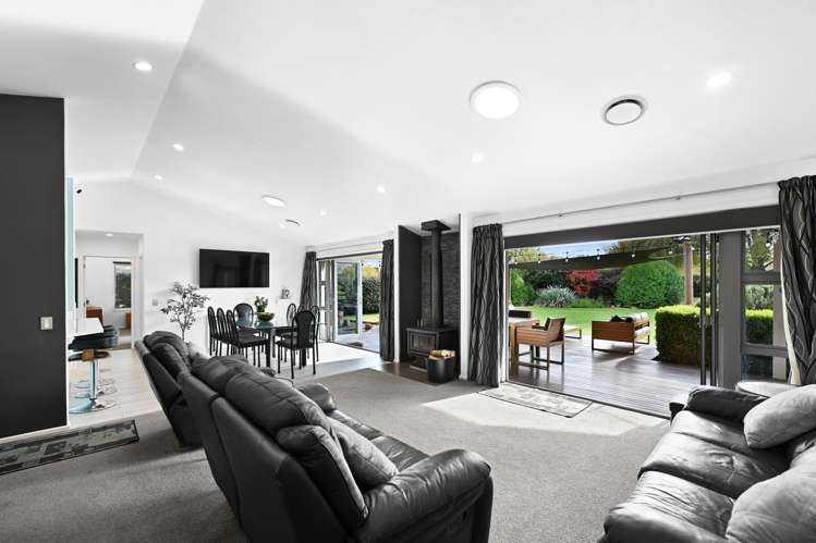 15 Lissette Road Newstead_15