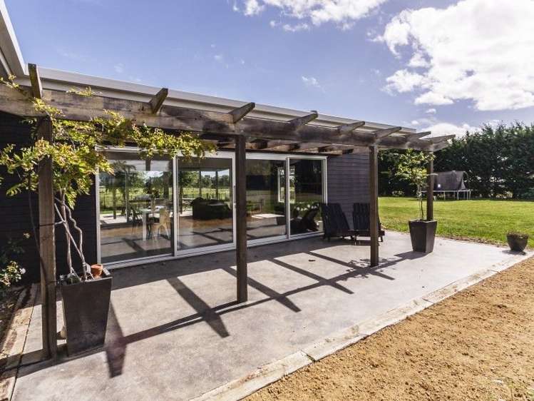 743 Stoney Creek Road Bunnythorpe_14