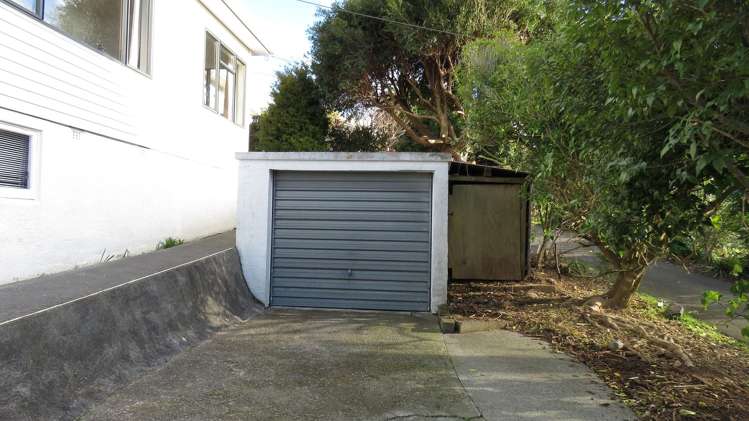 15 Lyndhurst Road Tawa_5