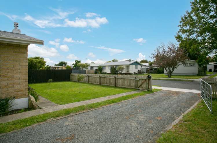 2 Creswell Place Leamington_19