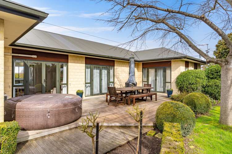 5 Francis Lane Masterton_20