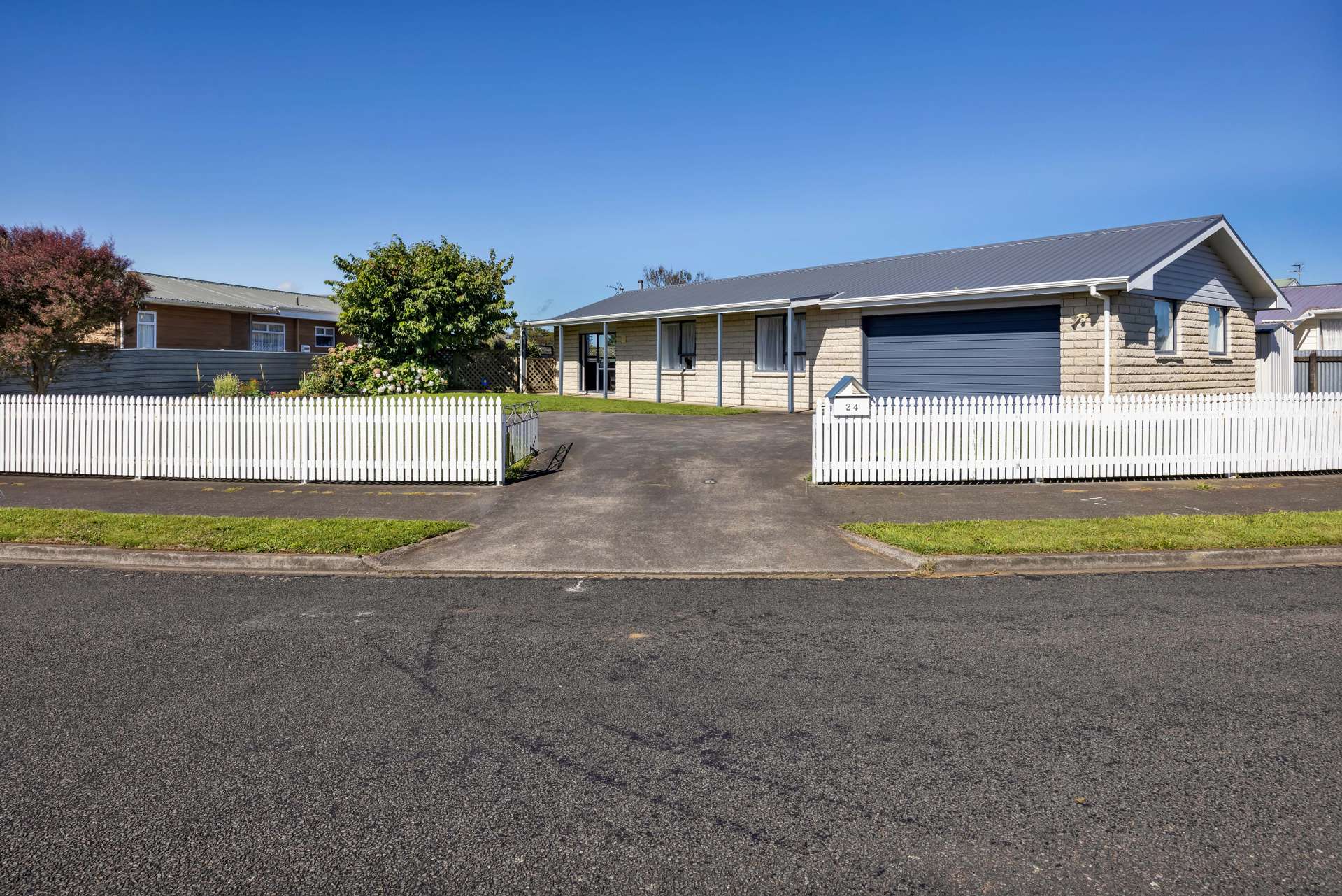 24 Tawa Street Hawera_0