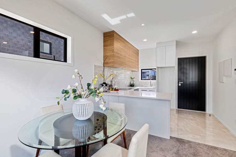 140b Tiriwa Drive Massey_9