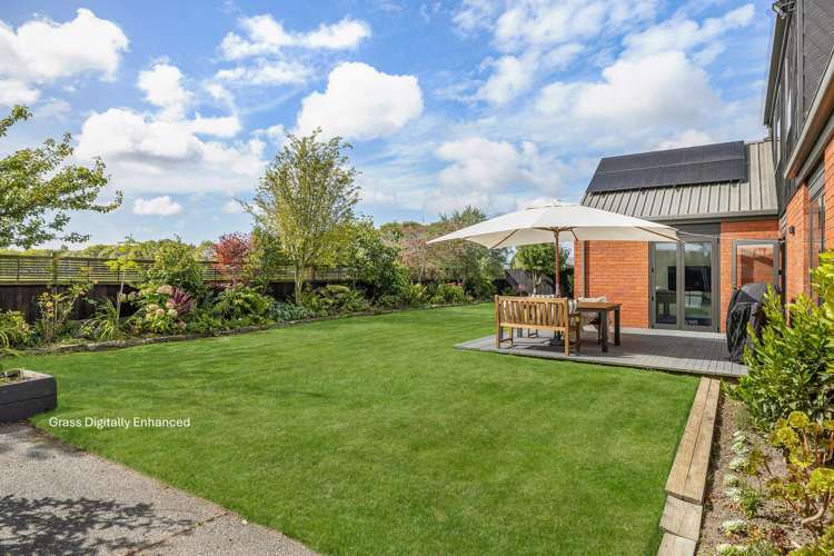 20 Sheraton Place Redwood_21