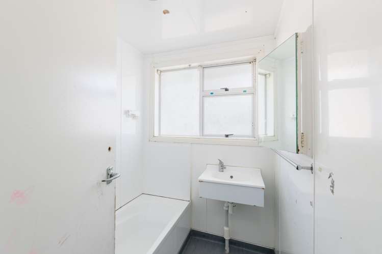 8 Orewa Grove_5
