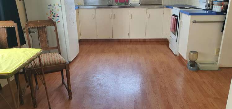 9 Ainslie Road Paeroa_6